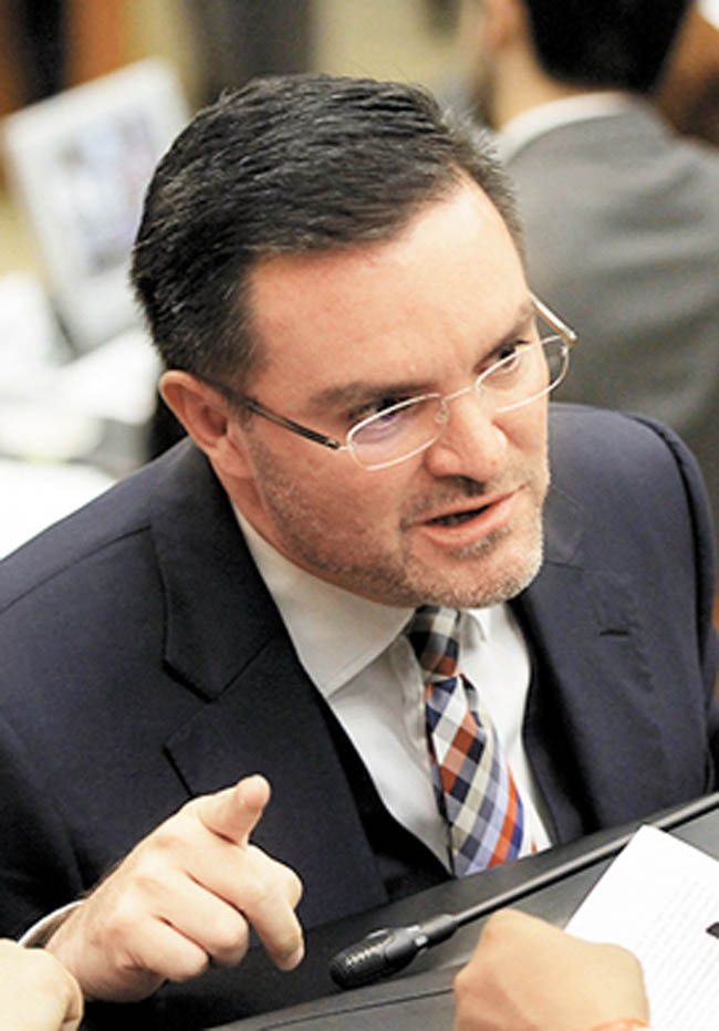 El legislador panista. 