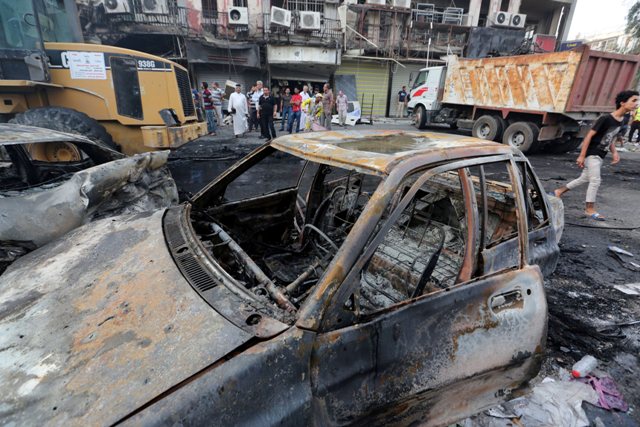 Ochenta murieron y 160 más resultaron heridas en un ataque con auto bomba perpetrado por el grupo extremista Estado Islámico en el centro de Bagdad, s