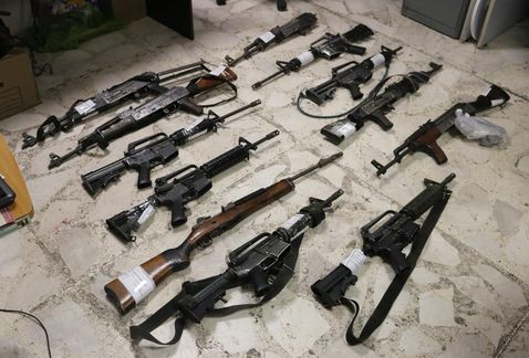 Detuvieron a una mujer que portaba un arma de fuego tipo carabina calibre 30-30, en el puente Internacional de Ciudad Acuña.