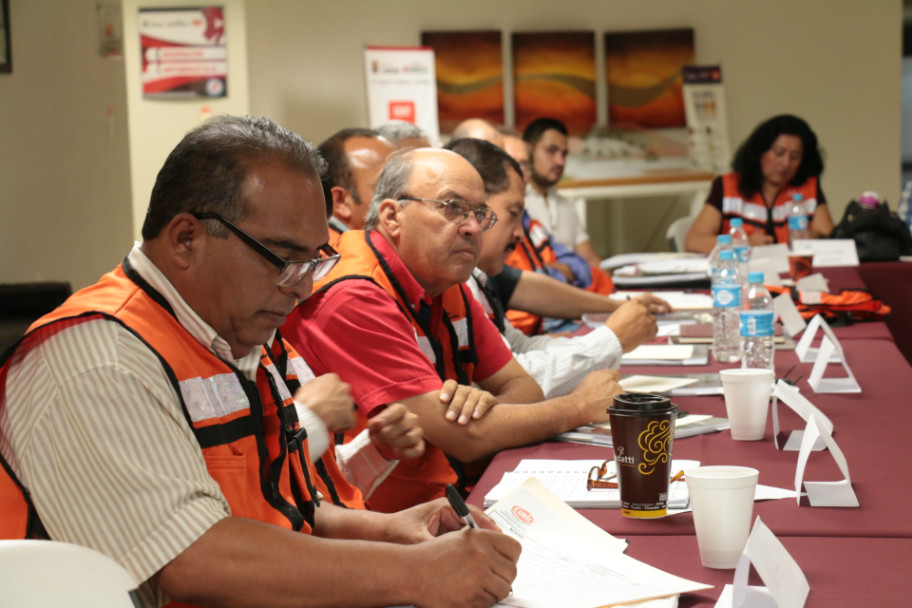 El Gobierno de Coahuila y la CMIC desarrollan cursos de capacitación.