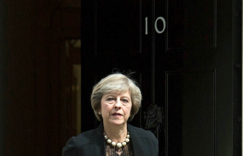 La ministra británica del Interior, Theresa May, se consolidó hoy como favorita para suceder a David Cameron al frente del Partido Conservador.