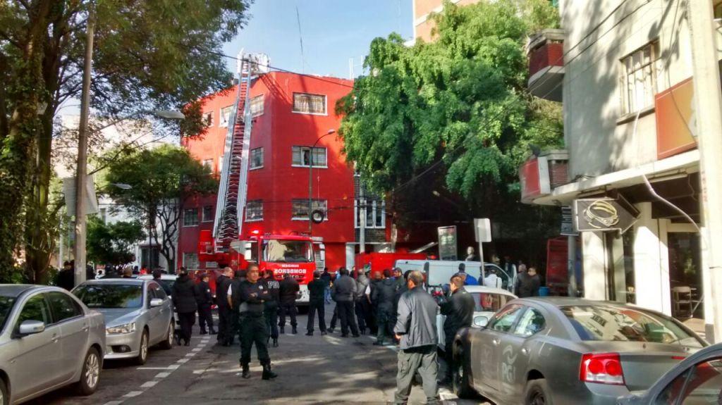 El edificio anteriormente estaba invadido por miembros de la Asamblea de Barrios.