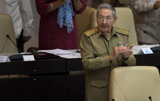  El presidente cubano, Raúl Castro, rechazó las "especulaciones" y "augurios" que tienen como propósito "sembrar el desánimo y la incertidumbre".