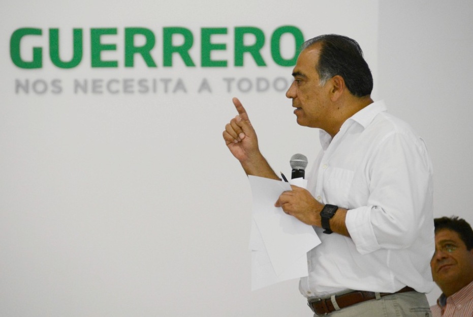 Héctor Astudillo Flores dijo que el gobierno de Veracruz informó que Roberto Santos Cruz y Cándido Díaz Sánchez están presos en diferentes penales de 