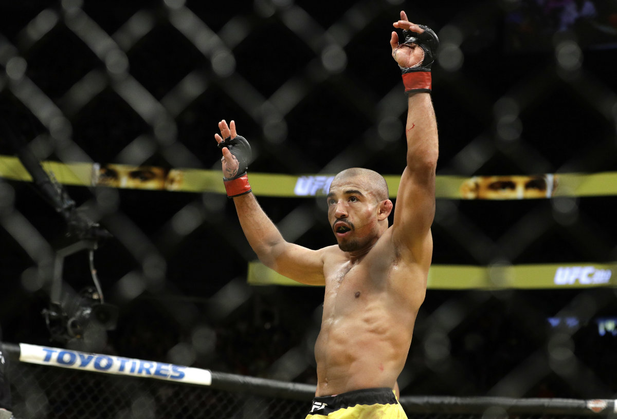 José Aldo celebra su triunfo