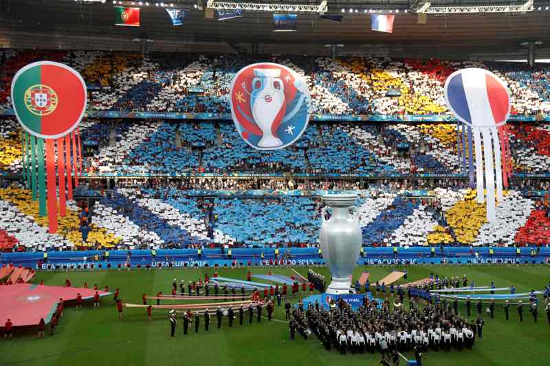 Postal del Stade de France, previo al arranque de la Final