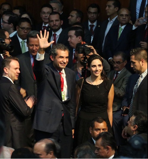 Enrique Ochoa fue electo presidente nacional del PRI.