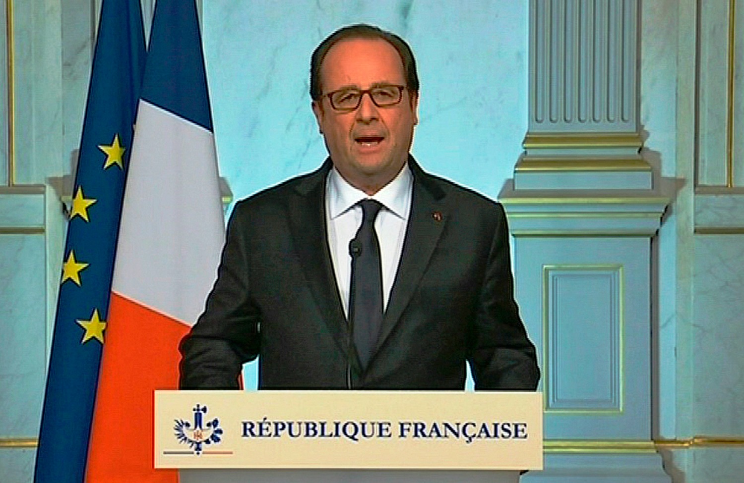 El presidente de Francia dijo que entre las víctimas por el ataque en Niza hay varios niños.