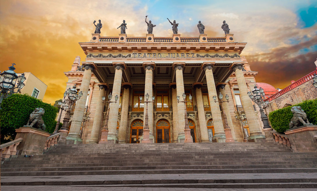 El programa del FIC 44 se presentó en el Teatro Juárez, en Guanajuato.