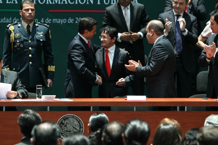Después de seis meses de investigación, Andrade afirmó que el Presidente y el secretario de Hacienda no incurrieron en un conflicto de interés.