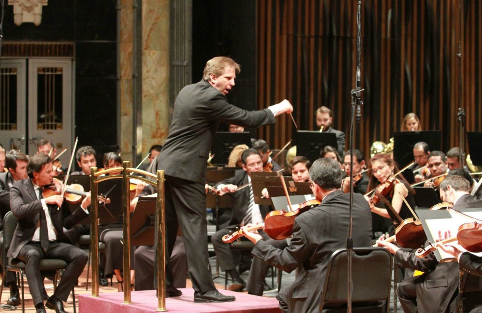 La OFJ interpretó la Séptima sinfonía de Beethoven y las oberturas Egmont y Coriolano.