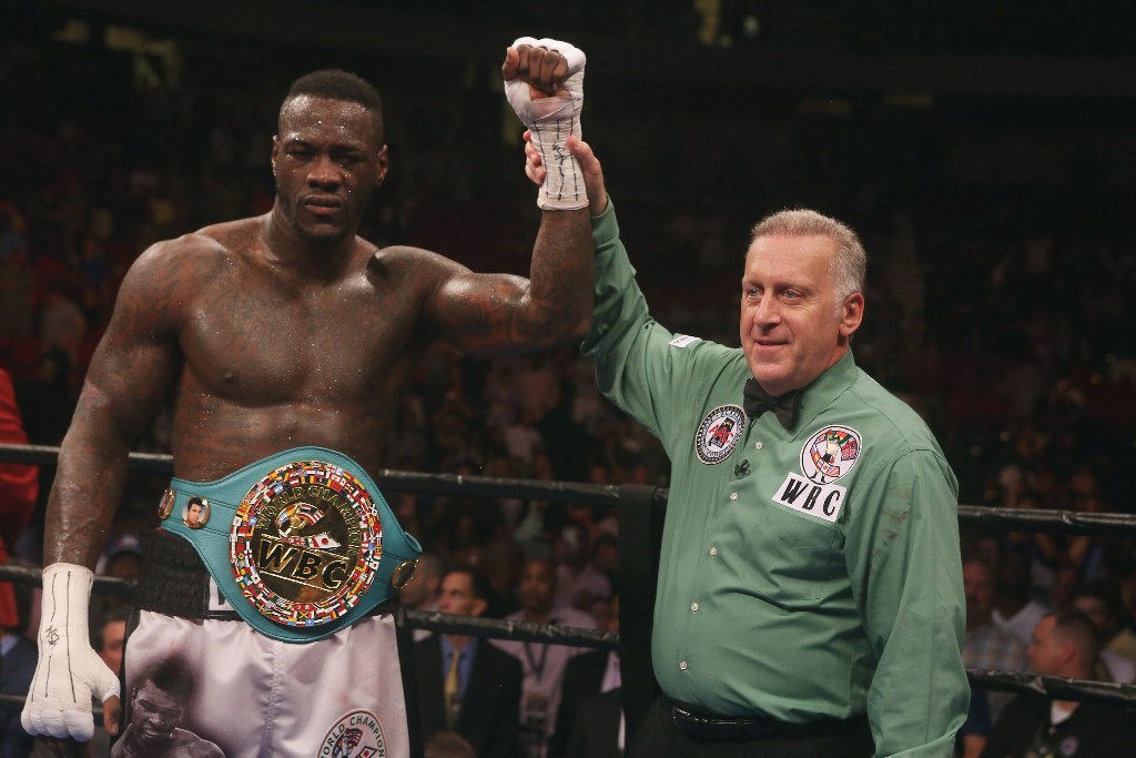 Deontay Wilder retuvo su campeonato 