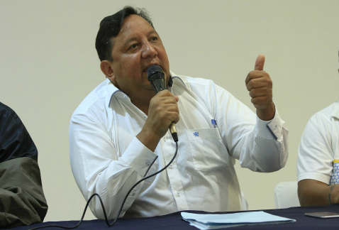 Héctor González, dirigente de la Asamblea de Barrios, anunció que denunciará penalmente a funcionarios de la CdMx por la demolición del edificio de Be