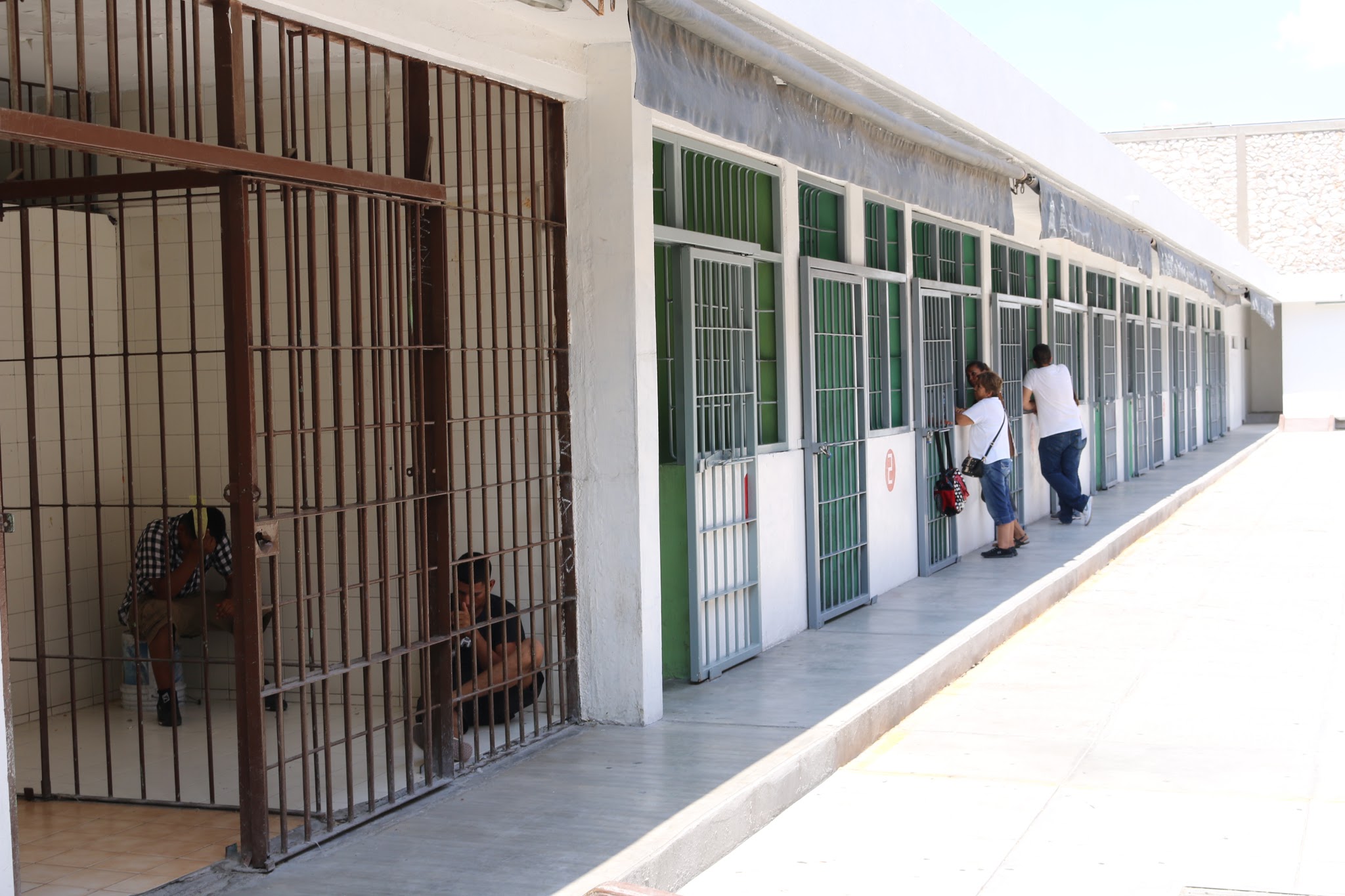 Dos menores de edad fueron aprehendidos en la colonia Sol de Oriente, por el delito de robo con intimidación.