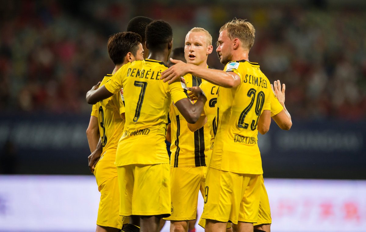 Borussia Dortmund vence 4-1 al Manchester United