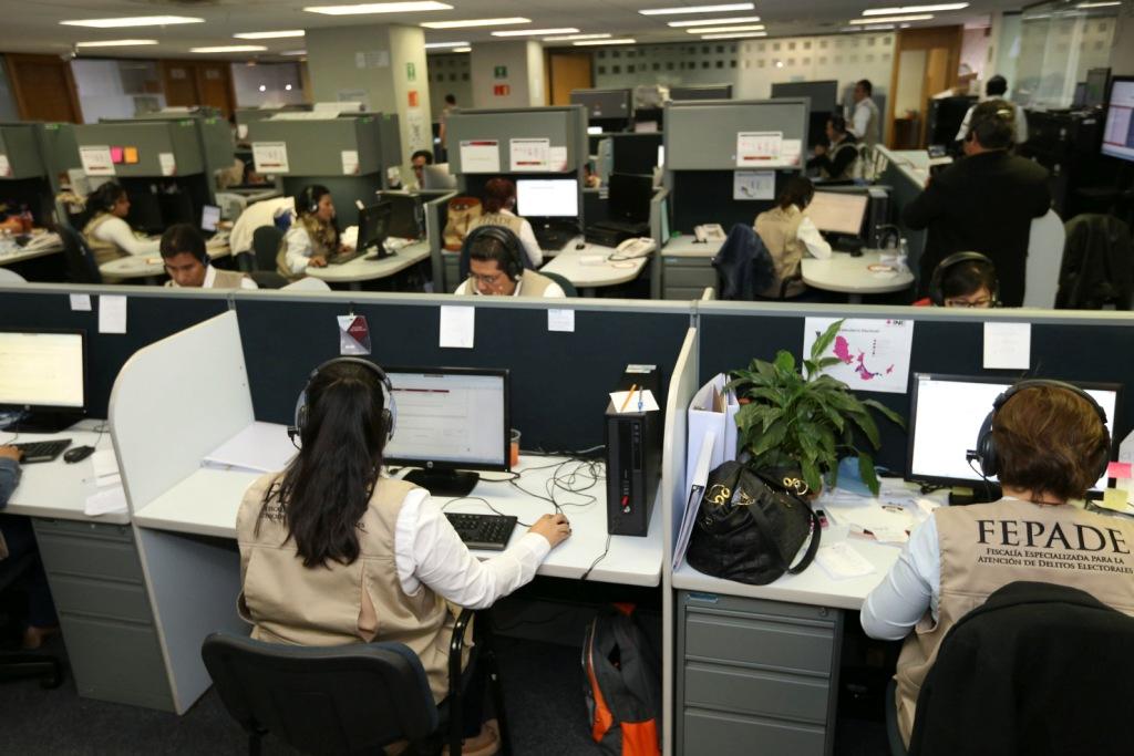 A través del sistema de atención Fepadetel se registraron dos mil 97 llamadas telefónicas y en Fepadenet, se recibieron 686 correos electrónicos.