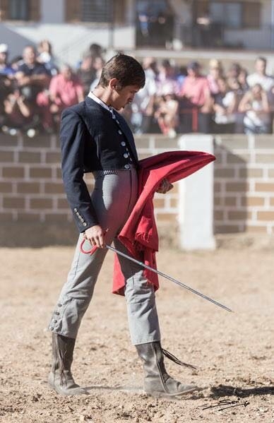 Debut soñado en españa para el becerrista lagunero Arturo Gilio ll.