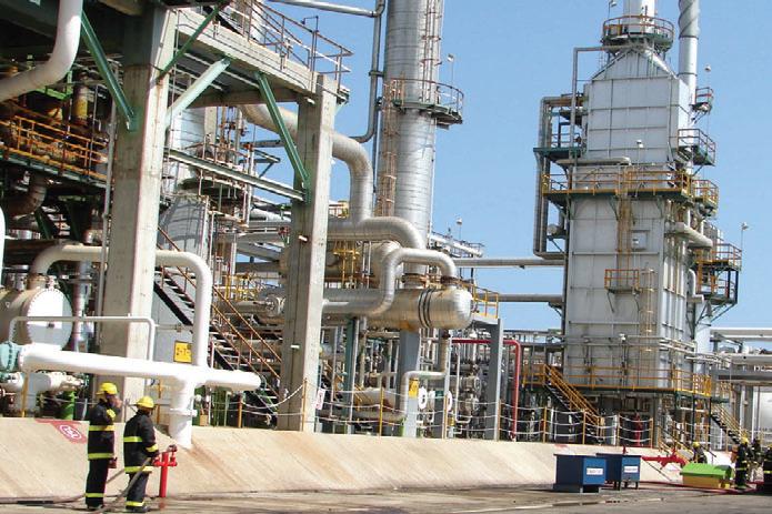 En 2016 no hubo presupuesto para Pemex Refinación, ni para Pemex Gas y Petroquímica Básica.