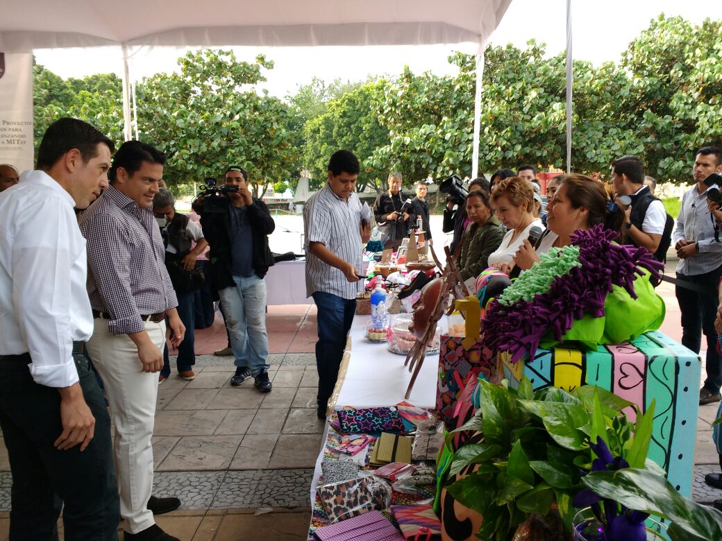 Al concluir el total de la capacitación, podrán participar con su modelo de negocio para obtener un premio que asciende a 1.5 millones de pesos