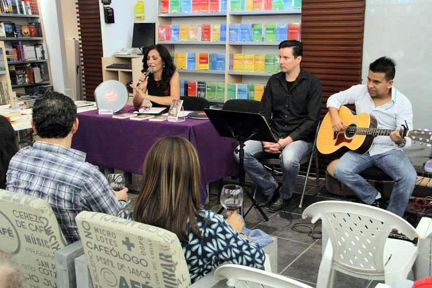 Este jueves 'Canto por la Educación' en librería Ghandi Laguna. 