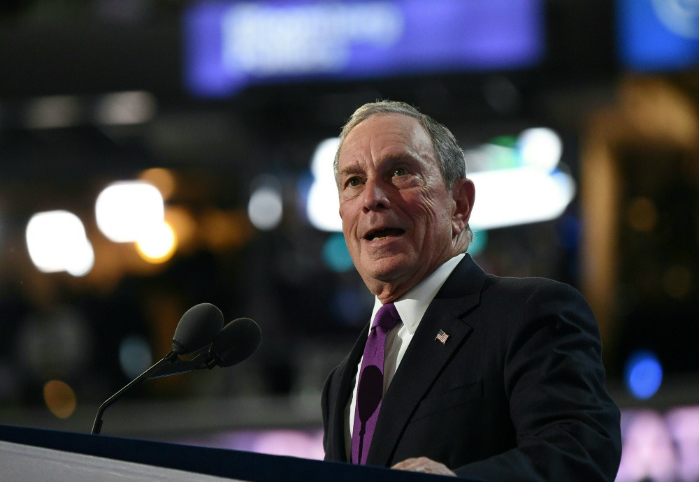 Trump es un riesgo, imprudente, una opción radical y no podemos darnos el lujo de escoger esa opción, advirtió Bloomberg