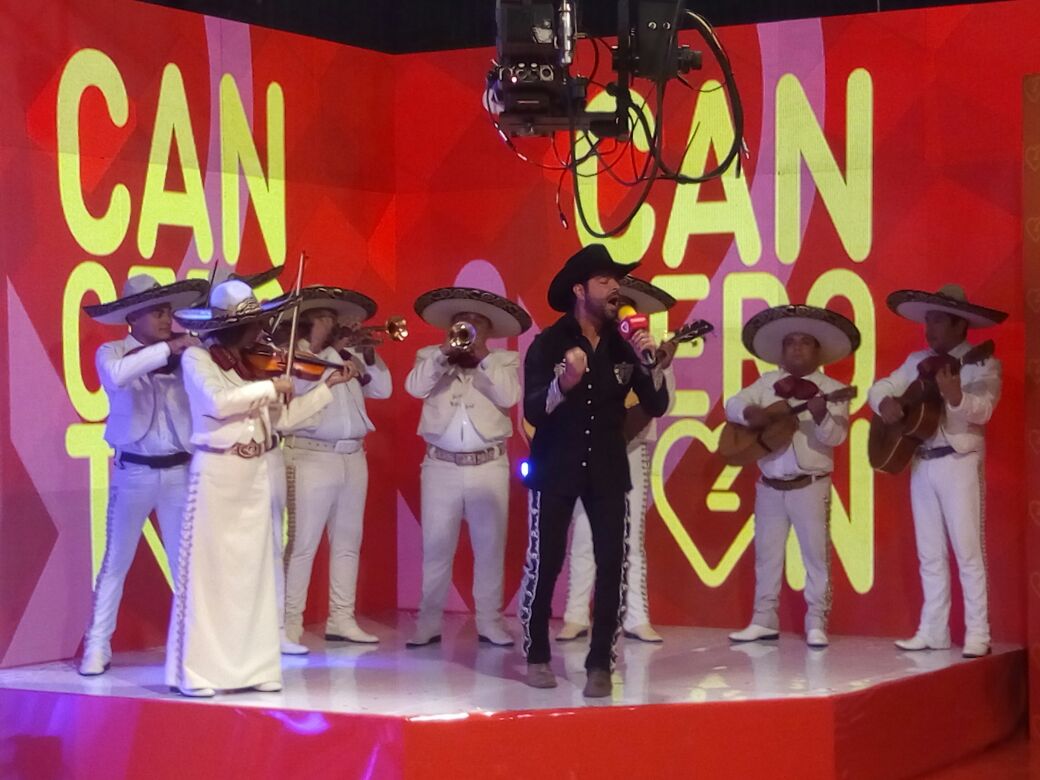 Pablo Montero fue el encargado del himno del Cancerotón.