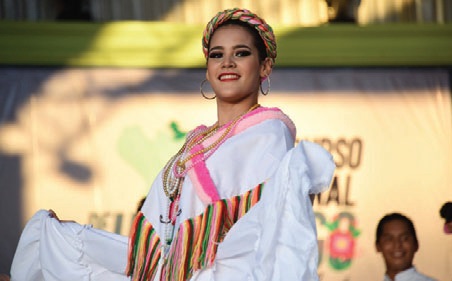 Buscan con primer festival resaltar la ‘Cuna del Huapango’.