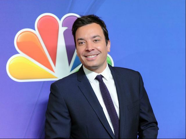 Jimmy Fallon conducirá los Globos de Oro.