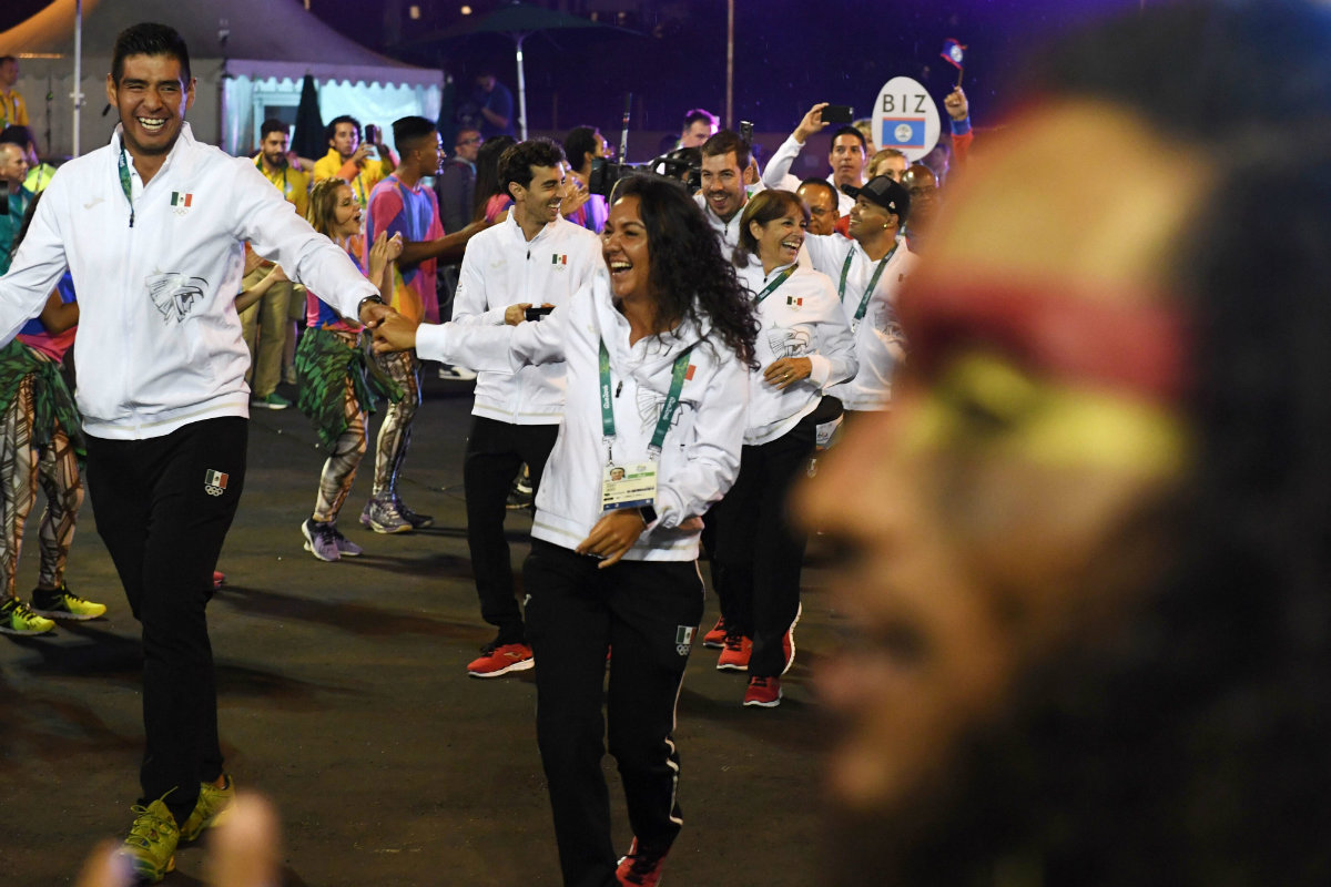 La bandera mexicana ya ondea en Río 2016 