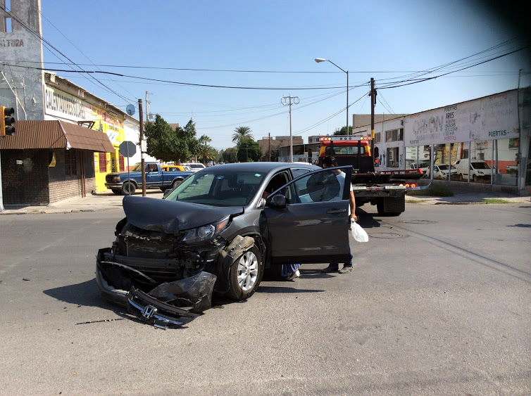 391 choques, 9 volcaduras, 9 personas atropelladas durante julio en Torreón. 