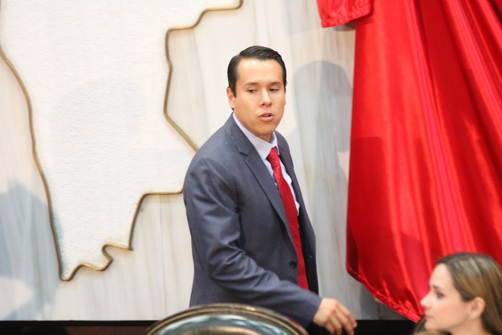 Daniel Carrillo Martínez, presidente del Poder Legislativo, durante la Diputación Permanente. 