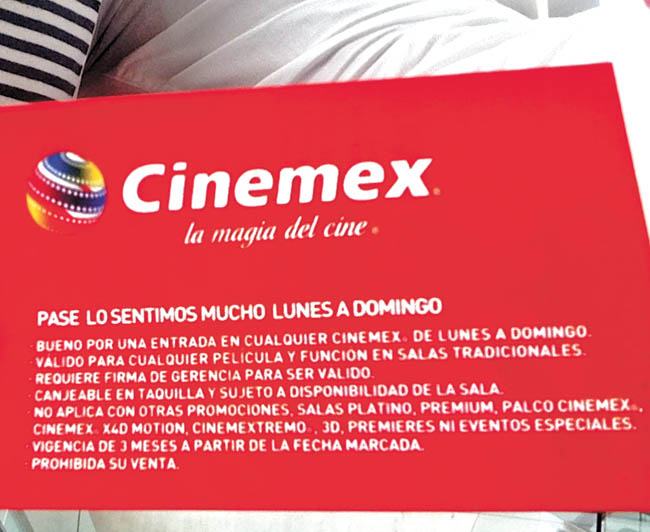 La cadena de exhibición canceló la proyección del filme. 