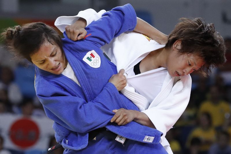 Ami Kondo en acción ante Edna Carrillo