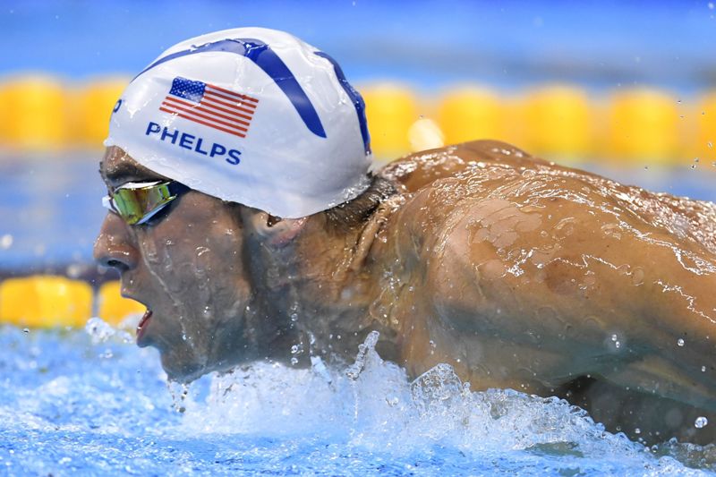 Phelps en las pruebas de 200 metros mariposa