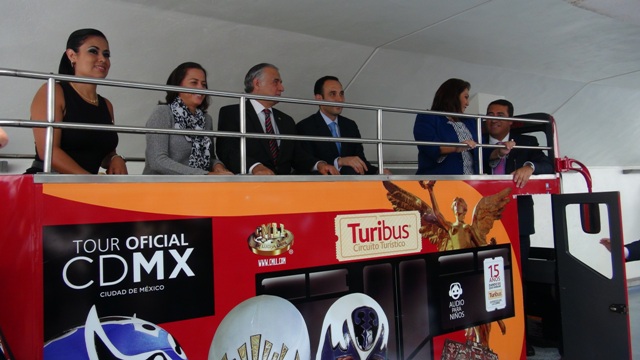La ruta del turibús “Conmemoración Centenario de la Constitución”, comenzará operar este jueves a partir de las 10 de la mañana. 