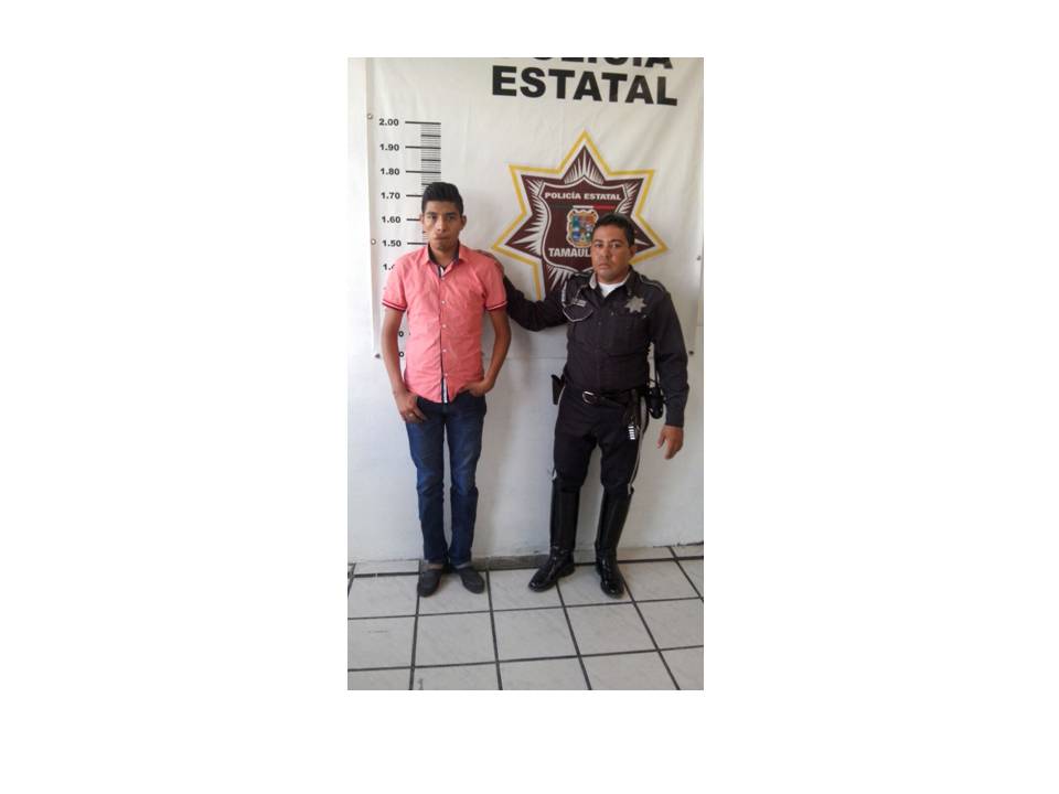 Tránsito salva a delincuente de linchamiento.
