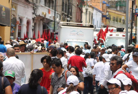 El gobierno de Morelos señaló que la manifestación  del  Frente Amplio de Morelos perjudicó negocios, además de que realizaron pintas en inmuebles y c