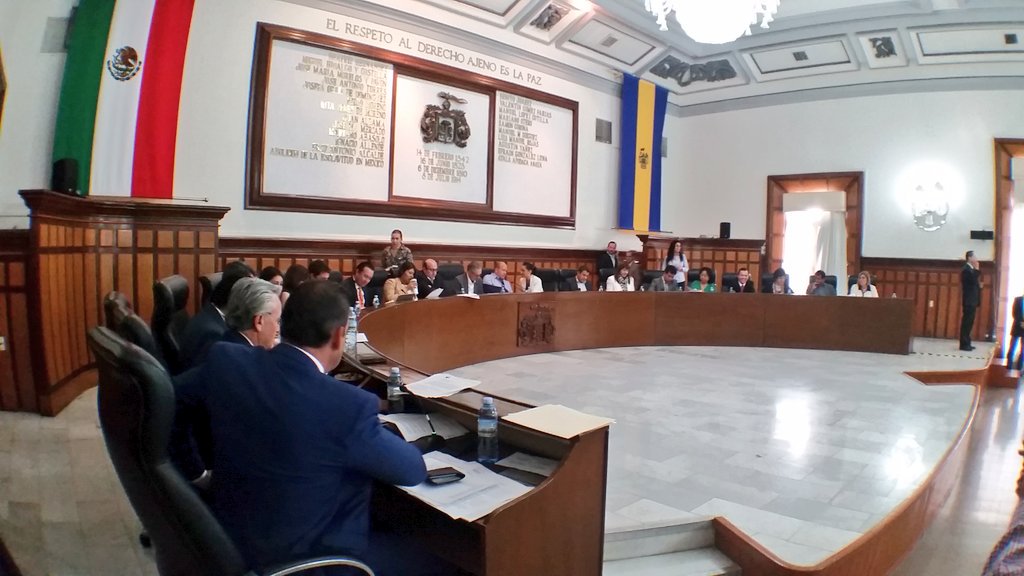 Durante la sesión de ayuntamiento celebrada esta mañana se discutió la ley de ingresos en torno al ejercicio fiscal 2017. 