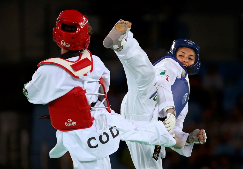 Itzel Manjarrez en su duelo ante Lukasa 