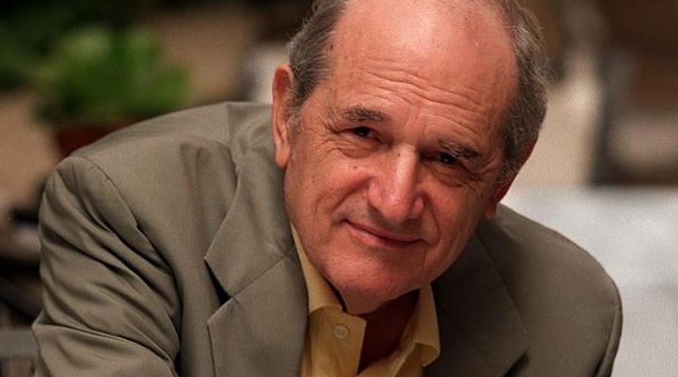 Steven Hill.