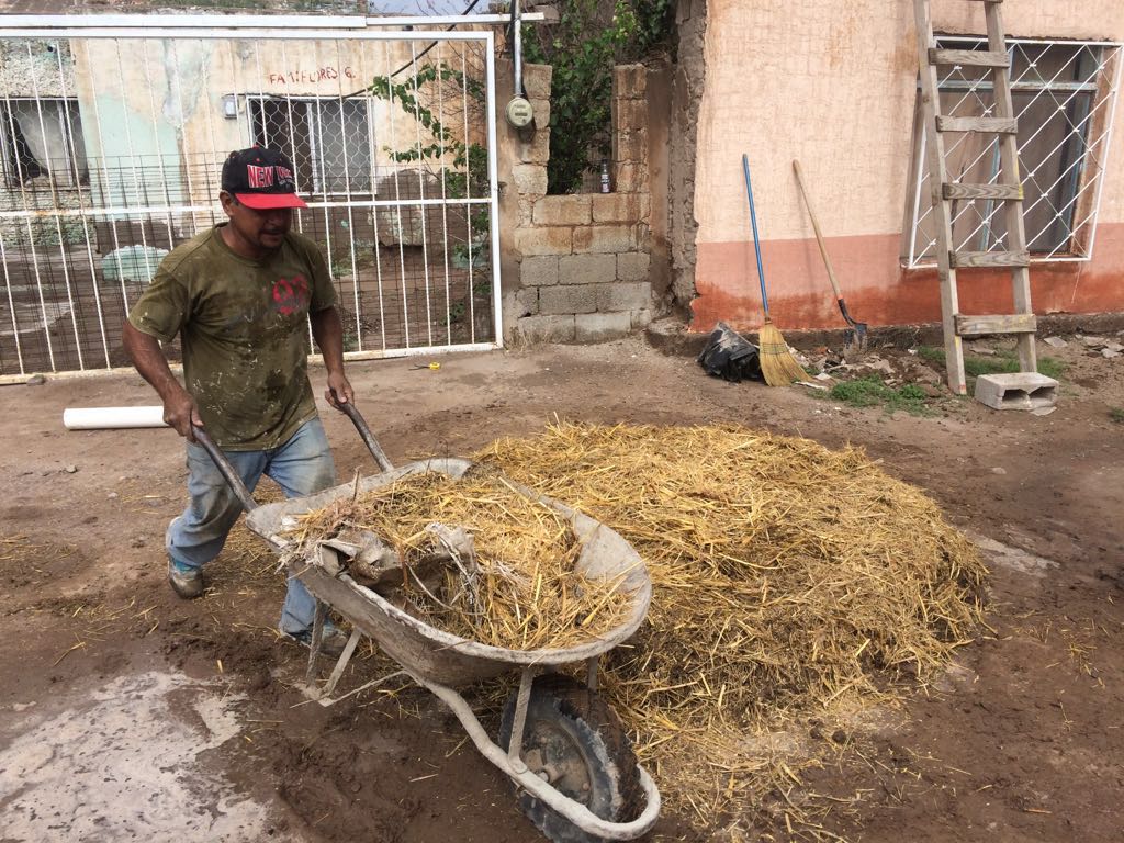 En el ejido "El Cuije", los campesinos ya se preparan para la llegada del agua del Río Nazas.