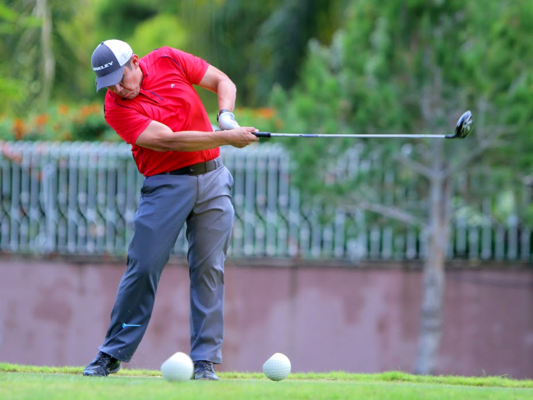 La lluvia cedió y dejó el campo lleno de retos para los jugadores que disfrutaron de la cuarta edición del Torneo de Golf Grupo Milenio