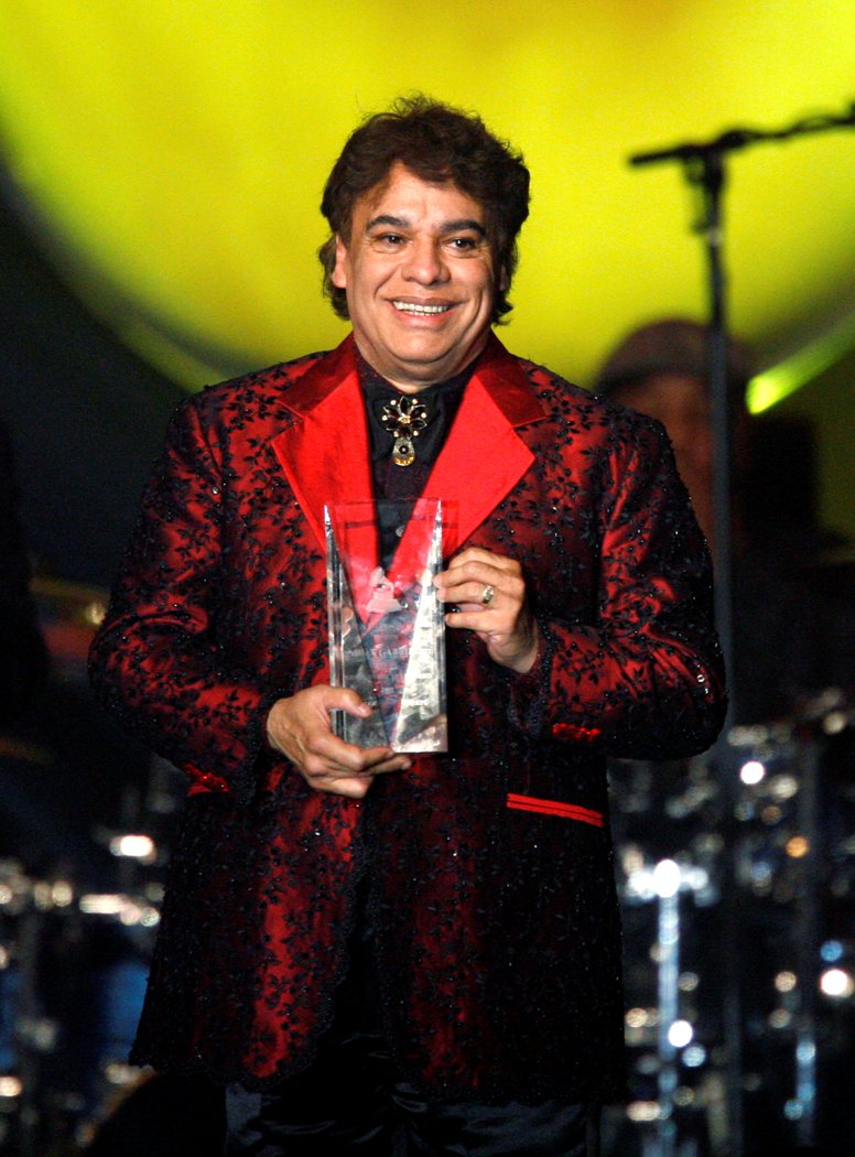 Juan Gabriel falleció el domingo 28 de agosto a la edad de 66 años. 