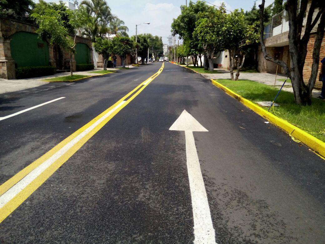 Realizaron mantenimiento en avenida Paseo Lomas Altas