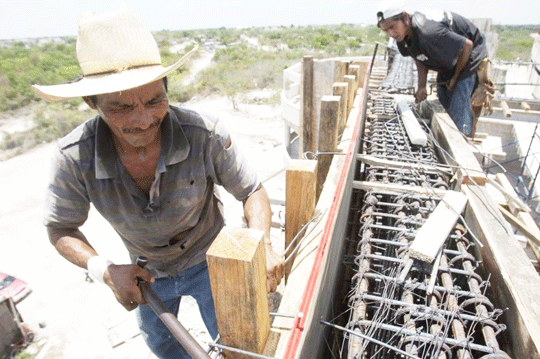 Albañiles en Tamaulipas. 