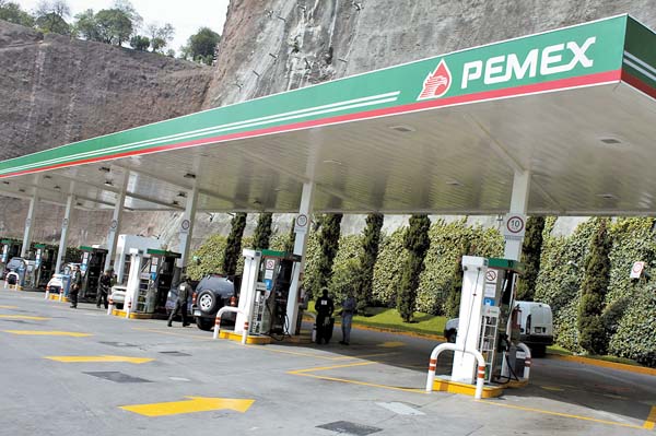 Las nuevas estaciones agregarán servicios y comercios.