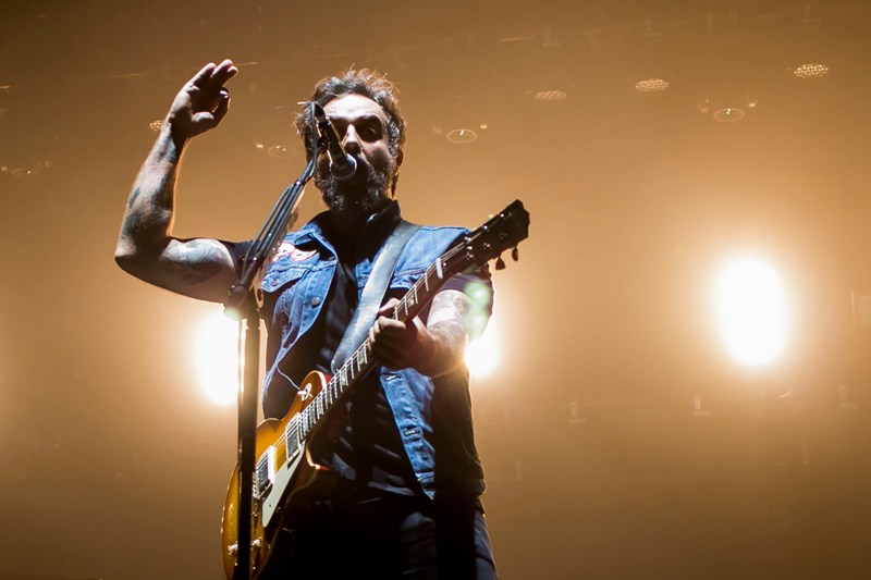 Molotov reunió a 21 mil personas en el Palacio de los Deportes. 