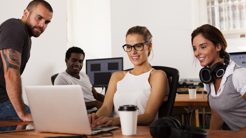 La nueva generación de jóvenes prefieren trabajos temporales que atarse a un trabajo de por vida. 