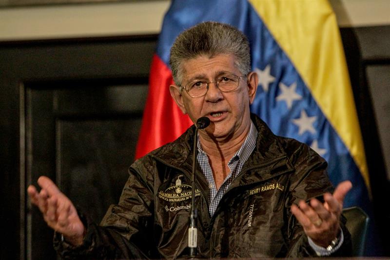 El opositor Henry Ramos Allup, dijo que la única razón por la que hay conversaciones entre el gobierno y la MUD es para exigir el revocatorio del pres