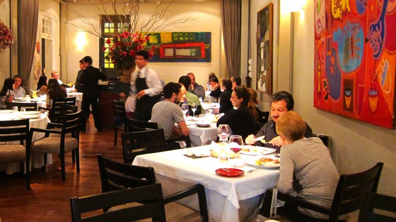 Botones de pánico y cámaras de vigilancia para evitar asaltos a los restaurantes